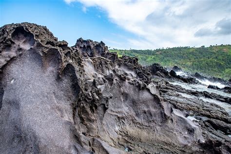 St. Vincent & the Grenadines Volcano Relief - Caribbean Canada Heart ...