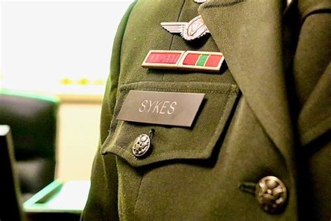 Nameplates now available for the Army Green Service Uniform | Article ...