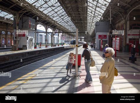 Preston Railway Station Stock Photo - Alamy