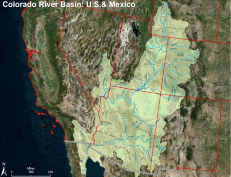 Colorado River Basin overlaid on a satellite image: US (state in red ...