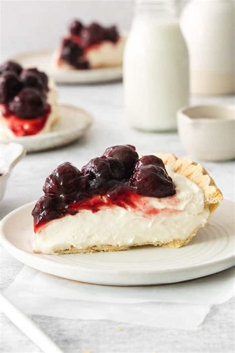 Cherry Cream Cheese Pie - The Cheese Knees