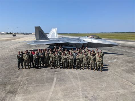 US Air Force F-22 Raptor Fires Record-High 28 Missiles During Trial