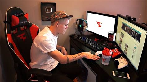 MY NEW GAMING SETUP [FAZE HOUSE] - YouTube