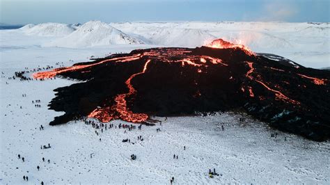 Unbelievable Photos of Iceland's Fagradalsfjall Volcano Erupting