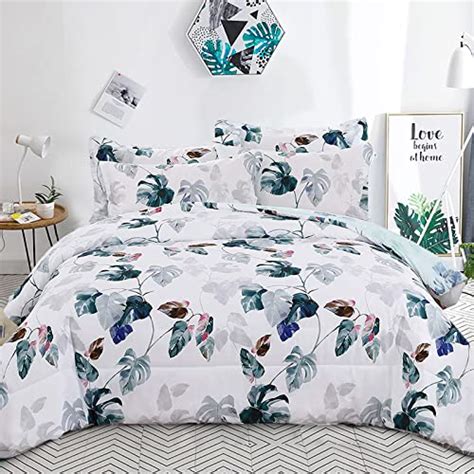 Best Blue Floral Comforter Sets, According To Customer Reviews