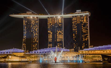 Spectra, Marina Bay Sands Light Show: New Water and Light Spectacular ...