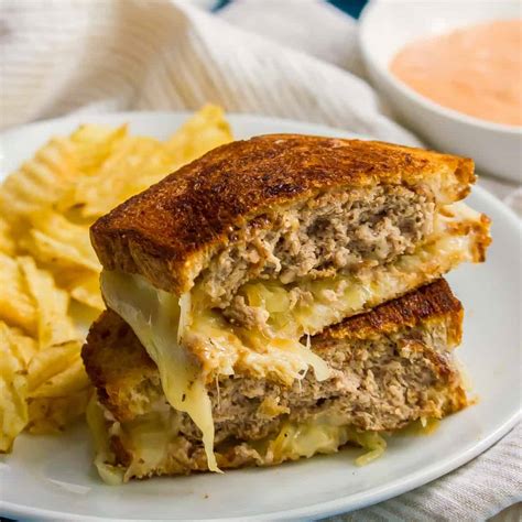 Patty Melt Recipe ⋆ Real Housemoms