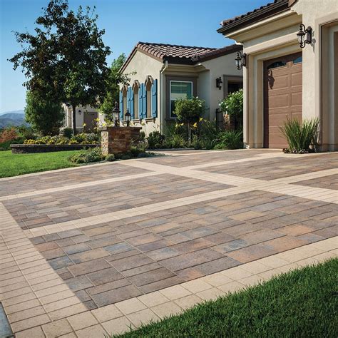 What do you think of the border on this paver driveway? Brick Paver ...