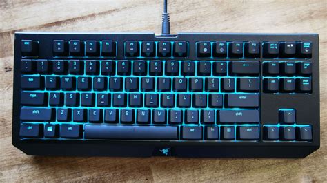 Razer Blackwidow Tournament Edition Chroma V2 Review – Portable Classic ...