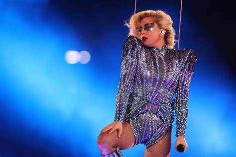 Lady Gaga Super Bowl Halftime Show Pictures 2017 | POPSUGAR Celebrity ...