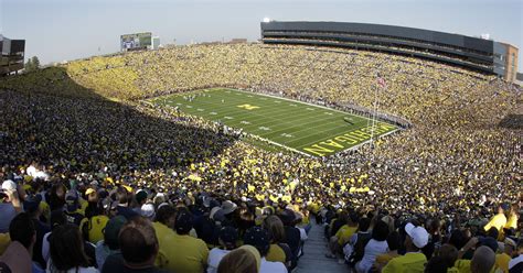 Michigan Stadium Wallpaper - WallpaperSafari