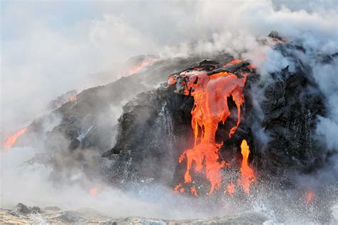 Things to do in Hawaii Volcanoes National Park [with Kids]!