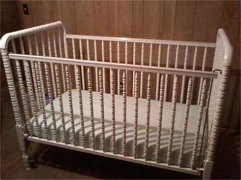 Jenny Lind Drop Side Crib Instructions | Virtual Repair