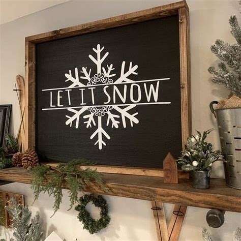 34 Inspiring Christmas Chalkboard Signs Design Ideas - MAGZHOUSE