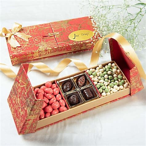 Classic Truffles Chocolate and Coated Nuts | Winni