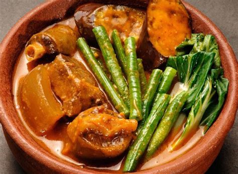 Easy Beef Kare-Kare Recipe | Ang Sarap Recipes