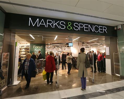 Marks & Spencer improves clothing business performance as turnaround ...