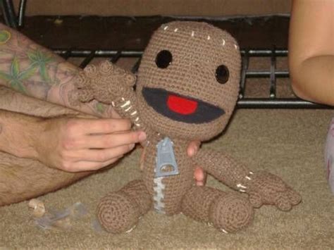 PS3 Mascot Sackboy!! (Now with even more info on his construction ...