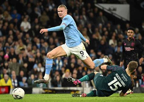 Manchester City vs Burnley 6-0 Highlights (Download Video) - Sportdaylight