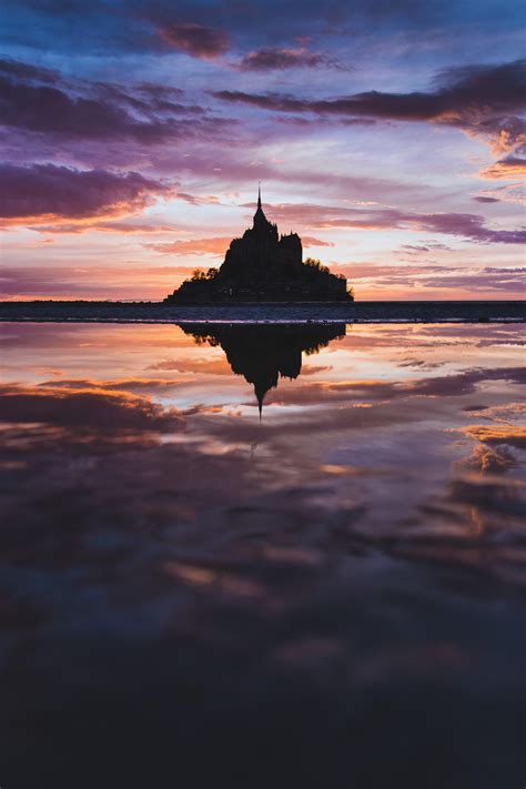 Mont Saint-Michel by sunset. : r/pics