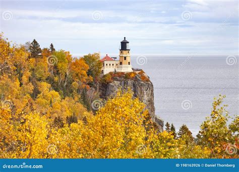 Split Rock Lighthouse on the North Shore of Lake Superior in Minnesota ...