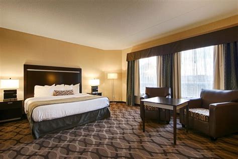 Best Western Plus Travel Hotel Toronto Airport Toronto | Bookonline.com