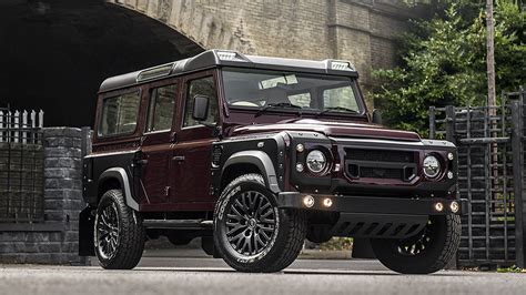 Kahn Design reveals new Land Rover Defender tuning project! | Land ...