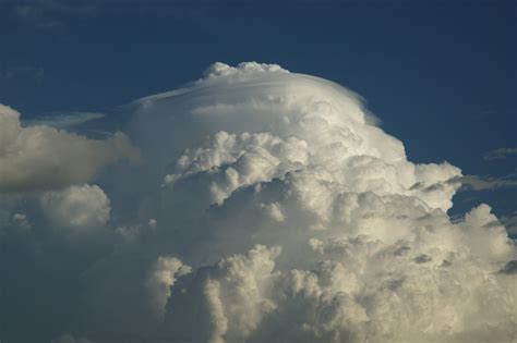 Pileus / Cap Cloud photographs photography photos pictures clouds images