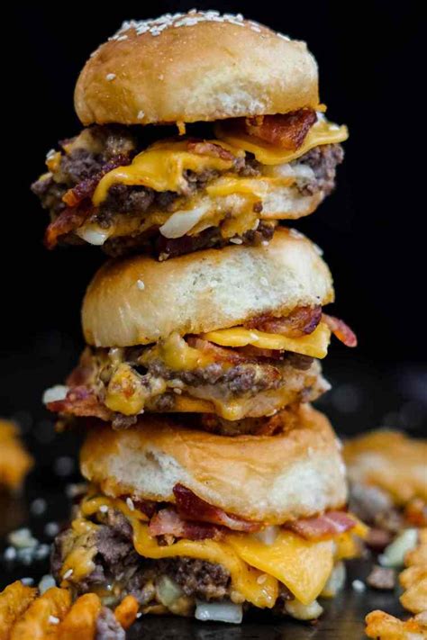 Crispy Gooey Bacon Cheeseburger Sliders - Feeding our Faces