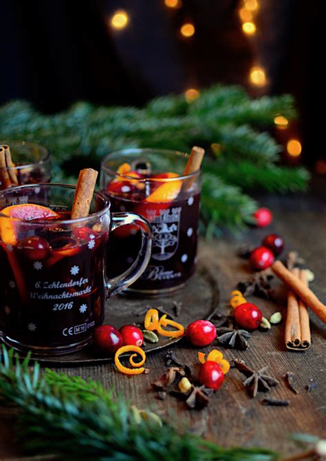 Glühwein {German Mulled Wine} | Mulled wine, German mulled wine ...