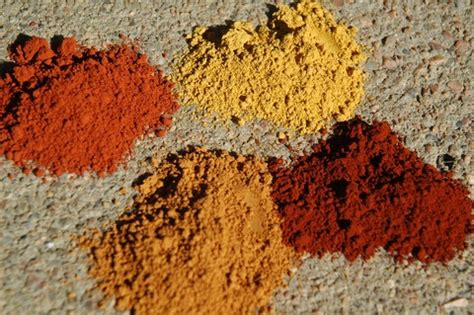 ocher | Art History Glossary