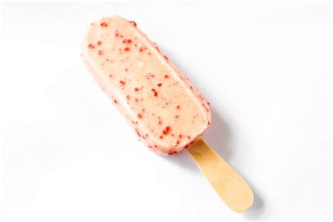 130+ Strawberry Ice Cream Bar Stock Photos, Pictures & Royalty-Free ...