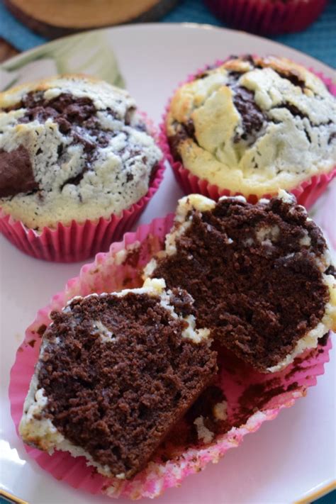 Chocolate Cream Cheese Muffins - Julia's Cuisine