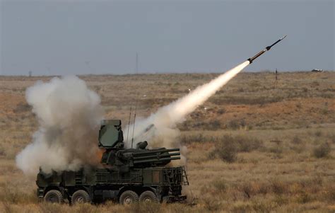 Russia's Pantsir shoot down entire squadron of planes in a war ...