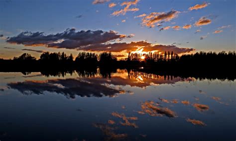 Famous Water Reflection Photography