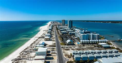 Stay in Sunny Gulf Shores Alabama | ALBVR