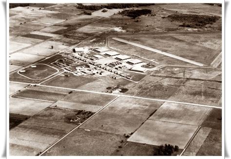 Aerial View Of RCAF Station Fingal During World War II – Canadian ...