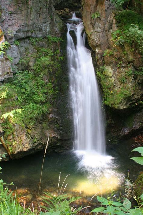 Waterfall Castles Caves In Poland - XciteFun.net