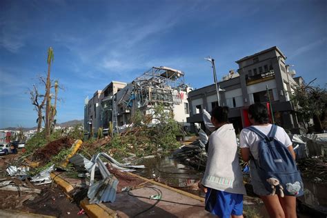 Hurricane Otis devastates Acapulco, Mexico, killing 27 | CNN