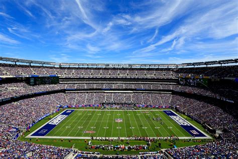 NFL Stadiums Ranked From Worst To Best - Simplemost