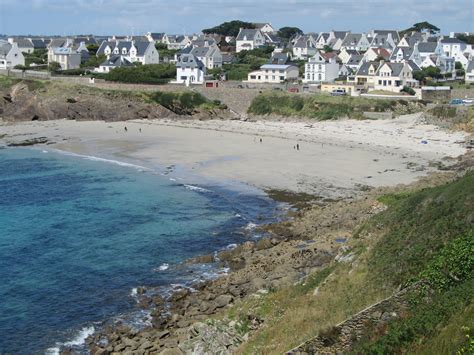 La plage de Portez au Conquet | Finistère Bretagne Cottages, Stuff To ...