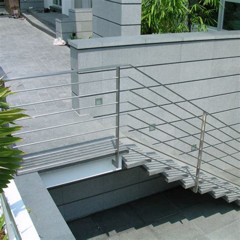 Exterior Stainless Steel Staircase Railing