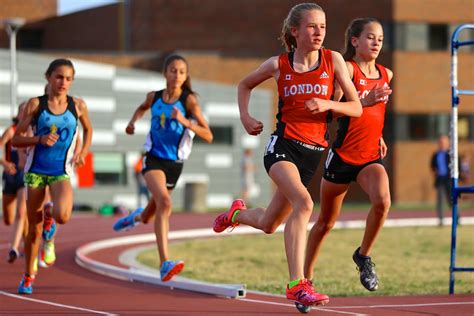 5D3_1268 | York U Twilight Meet #5 - U16 Girls 1200m | Bruce and ...