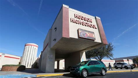 Hudson High School teachers face FDLE investigation