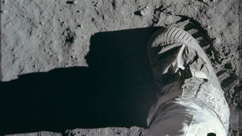 Extremely high-res outtakes from Apollo 11's 1969 moon landing — Quartz