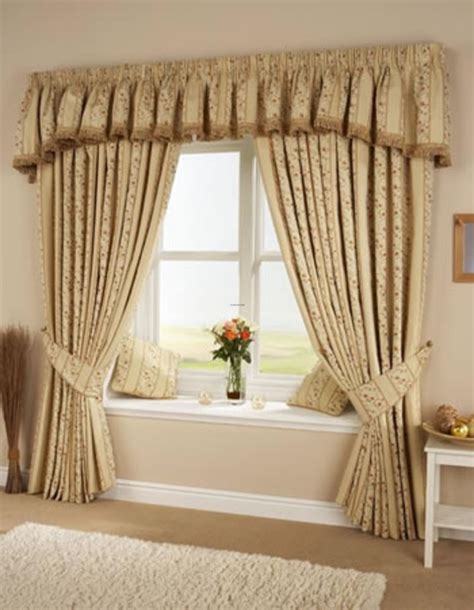 Modern Curtains For Living Room / design bookmark #7657