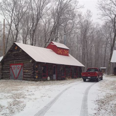 The family sugar shack! Where the magic happens... Maple syrup! | Sugar ...