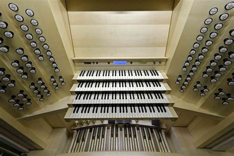 The pipe organ - more than just a church instrument