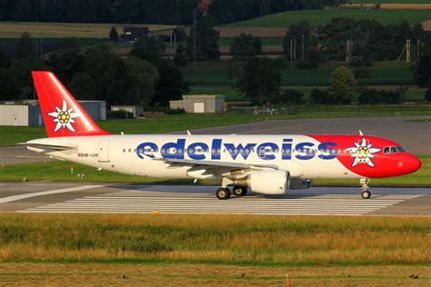 Edelweiss Air, HB-IJW, Airbus A320-214, "Shayan", 09.Juli 2016, ZRH ...