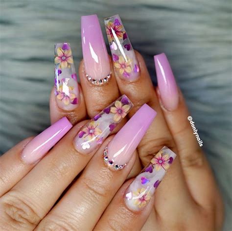 20+ Beautiful Acrylic Nail Designs - The Glossychic